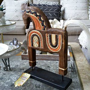 NEW! ARTISAN Carved CRAFTED HORSE Statue DECOR